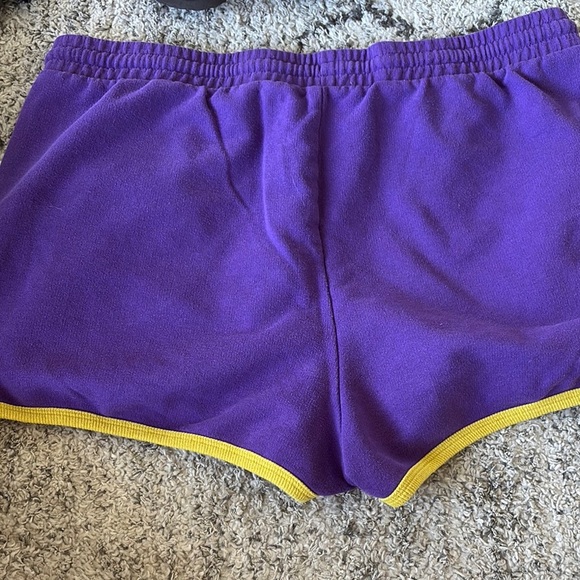 NBA Purple and Yellow LA LAKERS Athletic Shorts - Picture 4 of 4